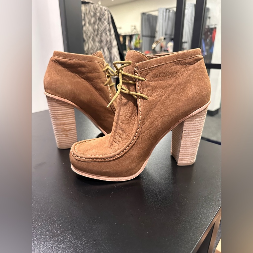 Dolce Vita Sz 8 Tan Moccasins Shoes